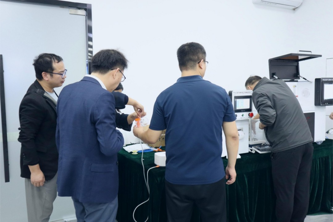 1729147075403103.jpg 07a1a283fdc094429689ac4a29a4ebc.jpg